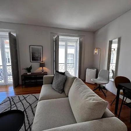Apartman Stylish Stay, Renovated Gem In Bairro Alto Lisboa